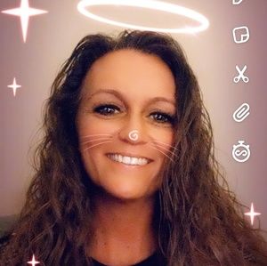 Meet your Posher, Cindy